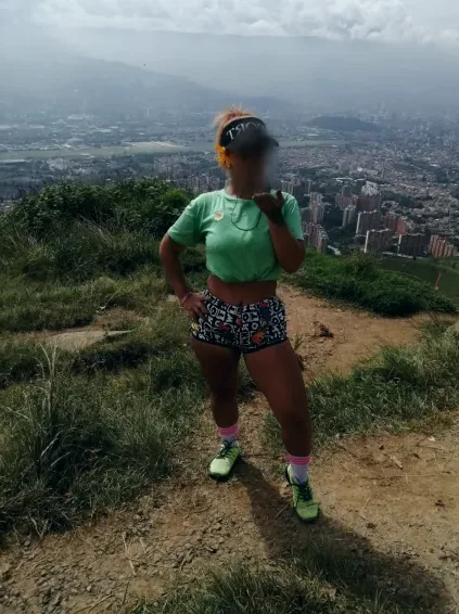 Alena, 40