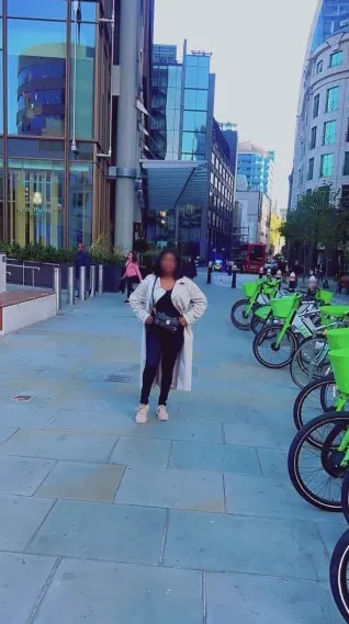 Alina, 33