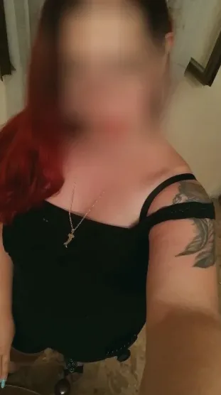 Emma, 34
