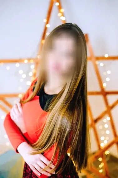 Fatma, 28