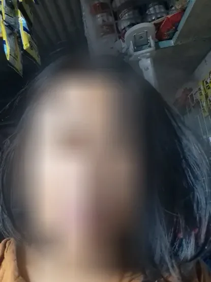 Helena, 32