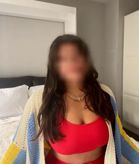 Isabell, 36