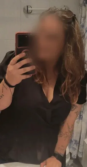 Kim, 35