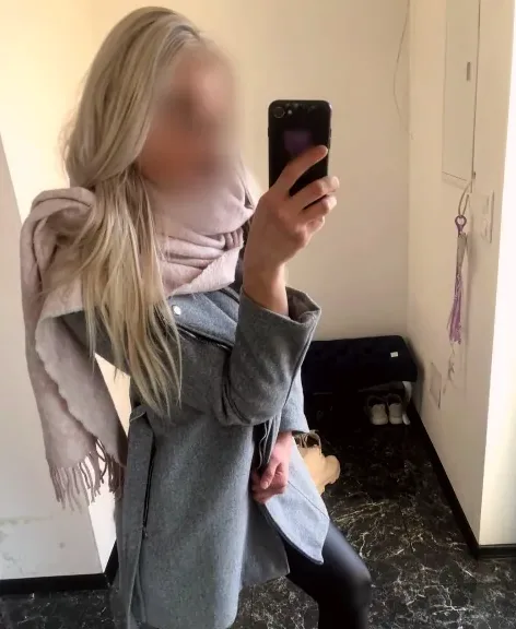 Merle, 24