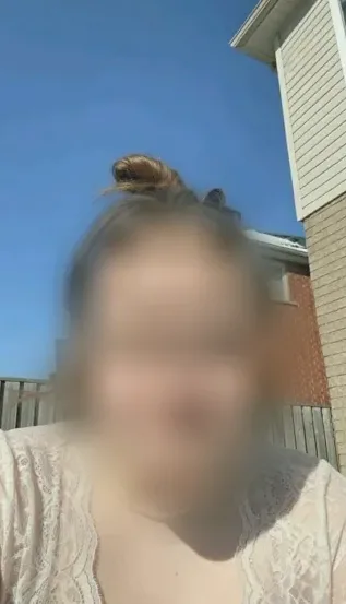 Rebecca, 37