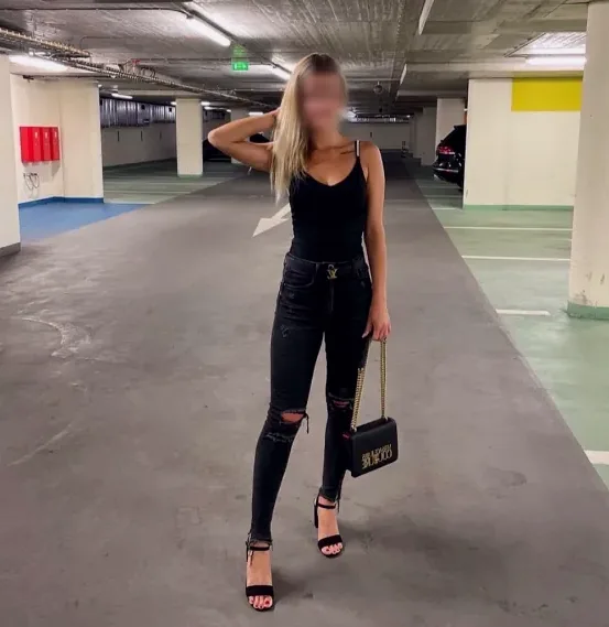 Sonja, 21