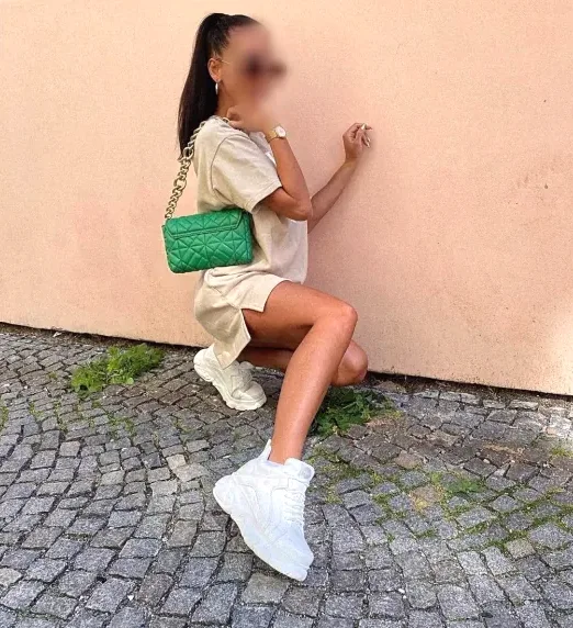 Sophia, 30